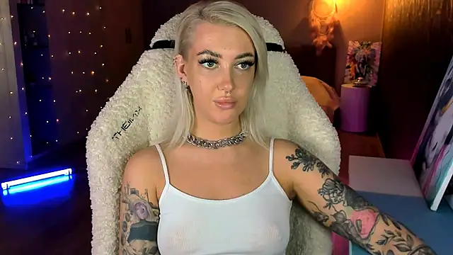 tykioty Miley online show from March 2026 01:17:02 PM