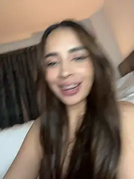 Snapshot of soy_paulina chatting on December 2024 07:56:02 AM soy paulina online show from December 2024 07:56:02 AM