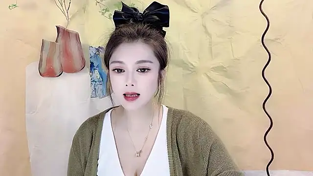 VIWVI online show from October 2025 05:08:01 AM