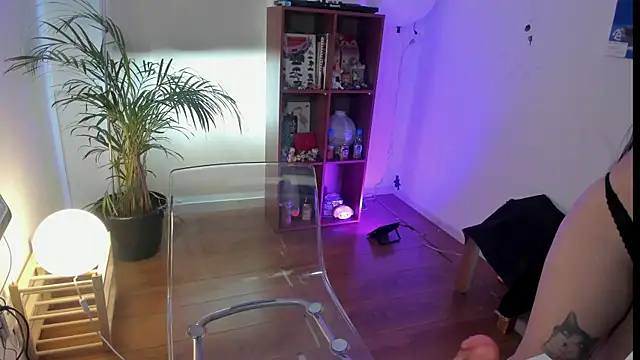 droolingdollfacee online show from April 2026 09:06:02 PM