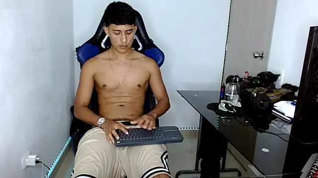 Juan da01 online show from February 2025 06:58:02 AM