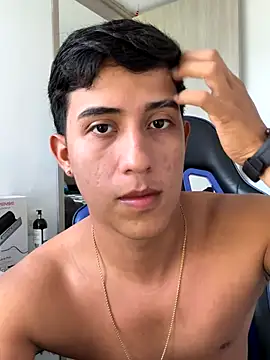 Juan da01 online show from October 2025 08:50:02 PM