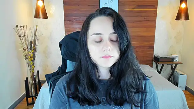 KatherineBond online show from March 2025 11:38:02 PM