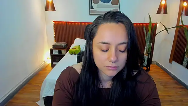 KatherineBond online show from February 2026 06:36:01 PM