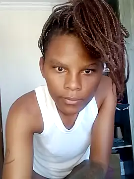 Snapshot of kelsie421 chatting on January 2025 05:43:02 AM kelsie421 online show from January 2025 05:43:02 AM