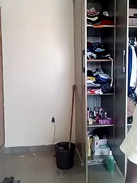 Snapshot of kelsie421 chatting on February 2025 06:04:01 AM kelsie421 online show from February 2025 06:04:01 AM