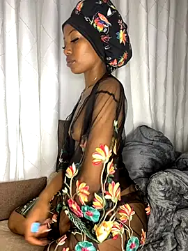 Snapshot of kelsie421 chatting on October 2025 09:26:02 PM kelsie421 online show from October 2025 09:26:02 PM