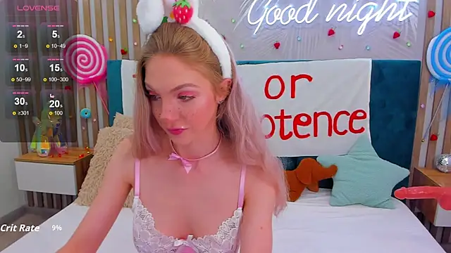 Emilly Hart online show from October 2025 02:48:02 AM