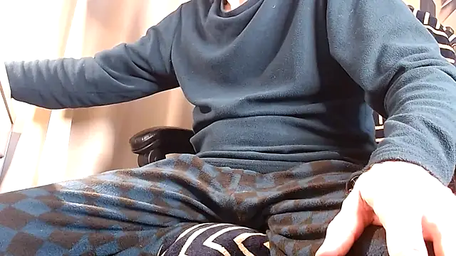 Snapshot of RedHeaven69 chatting on January 2026 09:36:02 AM RedHeaven69 online show from January 2026 09:36:02 AM