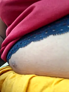 Priya Bong online show from July 2026 02:26:02 AM