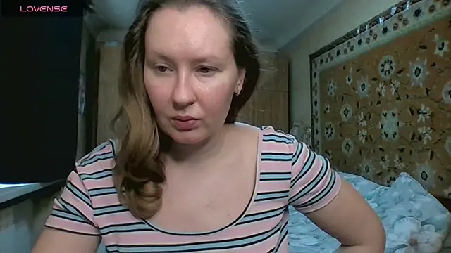 AnnaXLovers online show from April 2026 11:41:02 AM