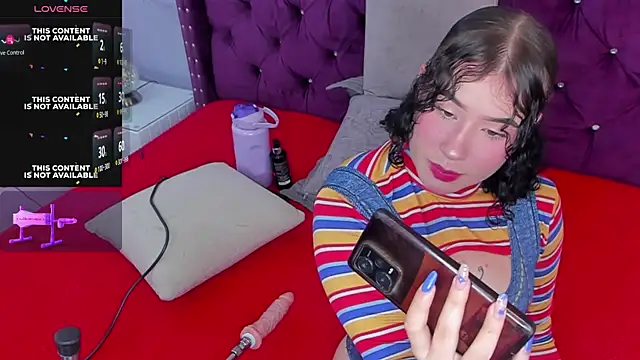 Danee 19  online show from February 2025 12:13:02 PM