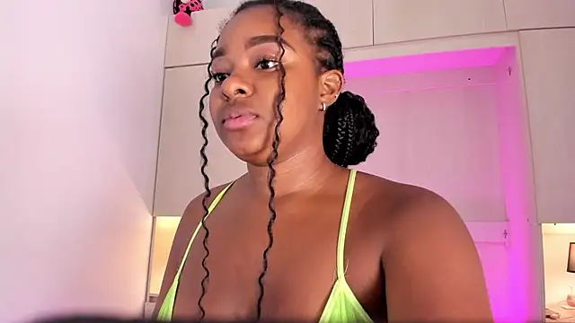 tamaraa smiith online show from January 2025 06:24:02 PM