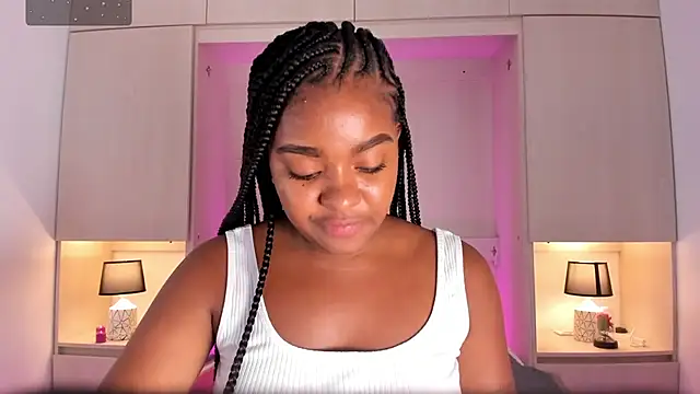 tamaraa smiith online show from January 2025 02:49:02 PM