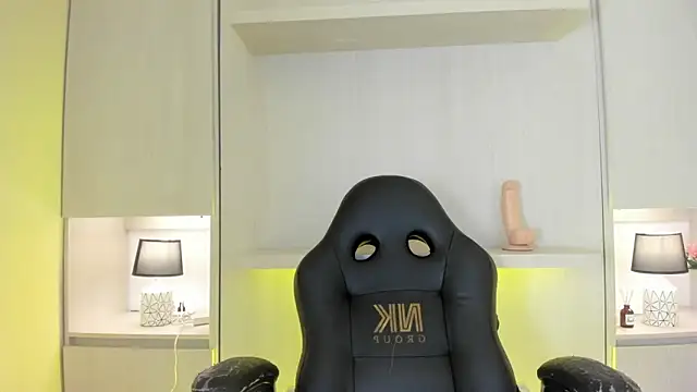 Snapshot of tamaraa_smiith chatting on January 2026 07:49:02 PM tamaraa smiith online show from January 2026 07:49:02 PM