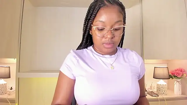 Snapshot of tamaraa_smiith chatting on January 2026 07:49:02 PM tamaraa smiith online show from January 2026 07:49:02 PM