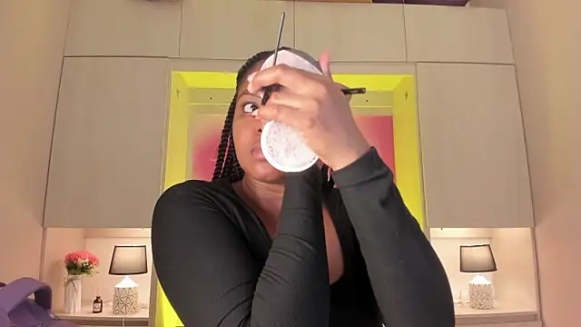 Snapshot of tamaraa_smiith chatting on January 2026 01:16:02 PM tamaraa smiith online show from January 2026 01:16:02 PM