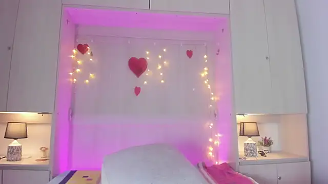 Snapshot of tamaraa_smiith chatting on February 2026 07:48:01 PM tamaraa smiith online show from February 2026 07:48:01 PM