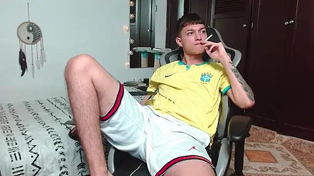 aaron blug online show from December 2024 01:47:02 AM