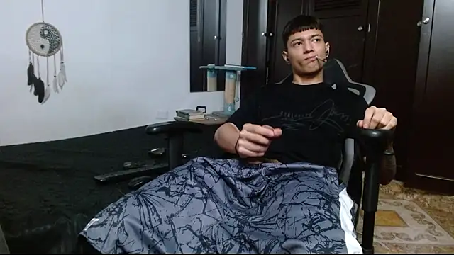 aaron blug online show from February 2025 04:25:01 AM