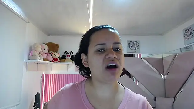  Miaaleon online show from January 2026 12:43:02 PM