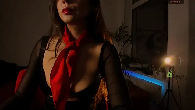 Snapshot of miraculousmira chatting on November 2025 09:25:02 PM miraculousmira online show from November 2025 09:25:02 PM