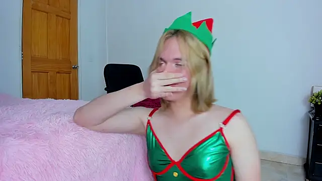 Snapshot of _Little_angel69 chatting on December 2024 03:47:02 PM  Little angel69 online show from December 2024 03:47:02 PM