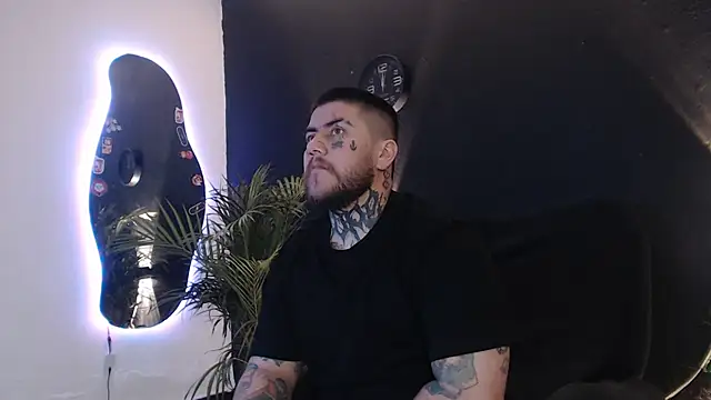 Ash gusbig online show from March 2025 02:15:01 AM