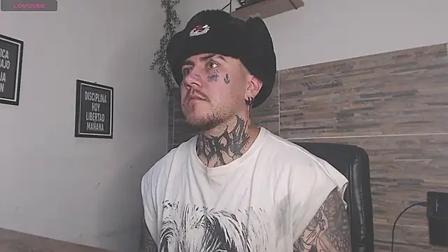 Ash gusbig online show from June 2026 10:11:02 PM