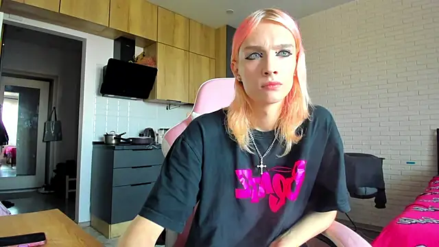  Alice Kitty online show from July 2026 02:01:02 PM