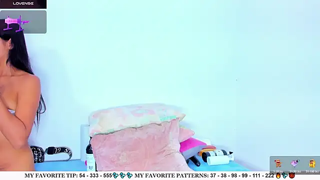 AriannaLewiis online show from April 2026 12:38:02 PM