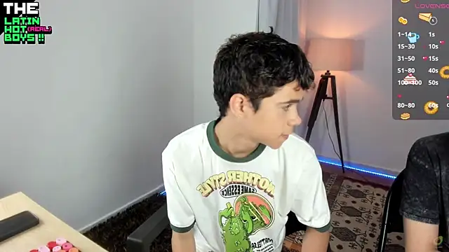 MyLatinHotBoys online show from December 2024 10:40:02 PM