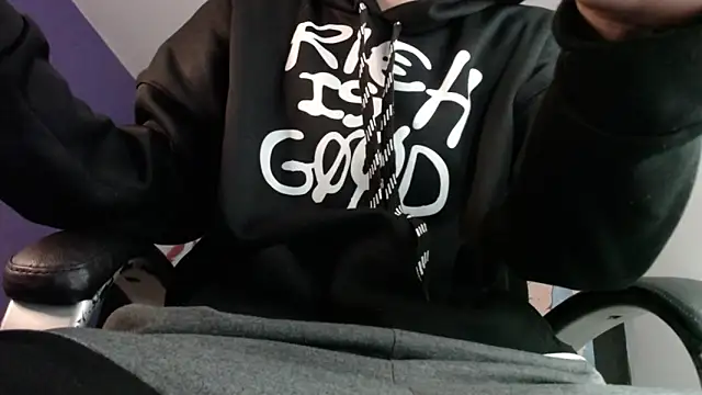 FrannBoy online show from December 2024 02:03:02 PM