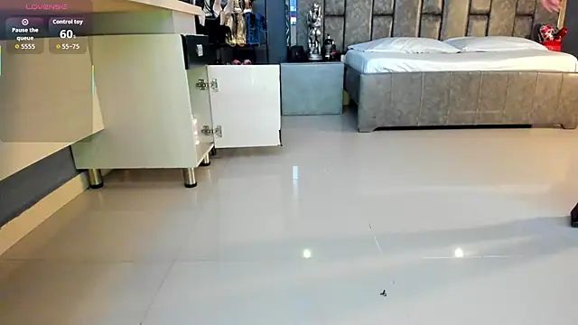 Matureyulyet online show from July 2026 09:43:02 PM