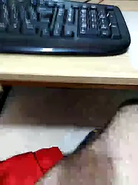 Snapshot of andrew_co chatting on October 2025 09:15:01 AM andrew co online show from October 2025 09:15:01 AM