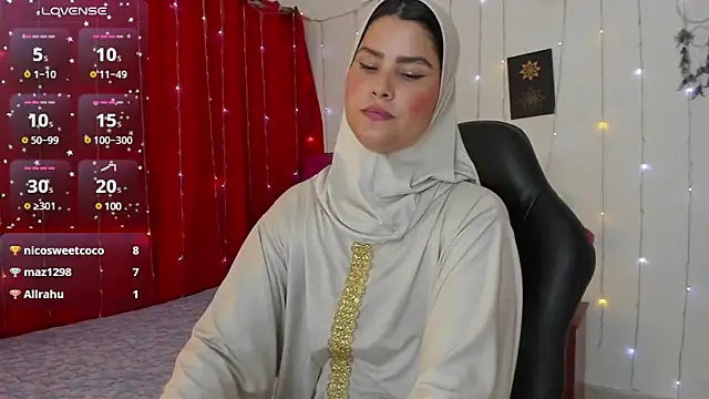 AishaAmin  online show from March 2025 03:14:02 PM