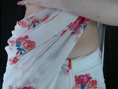 Snapshot of lovelygracy1809 chatting on January 2025 06:39:01 PM lovelygracy1809 online show from January 2025 06:39:01 PM