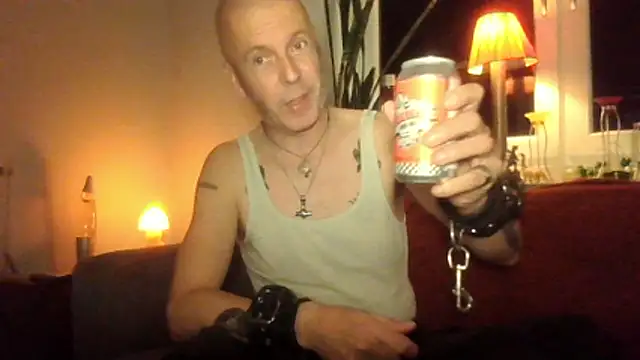 SHARPSkinhead online show from October 2025 10:39:02 PM