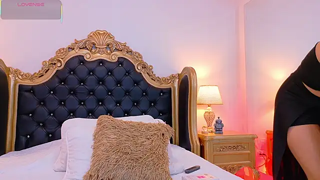 AdelinaVans online show from November 2025 11:09:01 AM