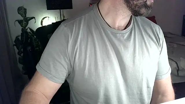 Mr Beef online show from December 2024 10:06:01 PM