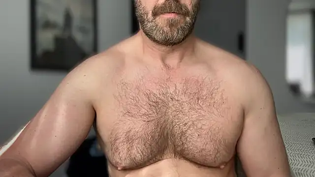 Mr Beef online show from April 2026 11:30:02 AM