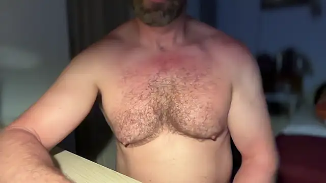 Snapshot of Mr_Beef chatting on July 2026 10:14:01 PM Mr Beef online show from July 2026 10:14:01 PM