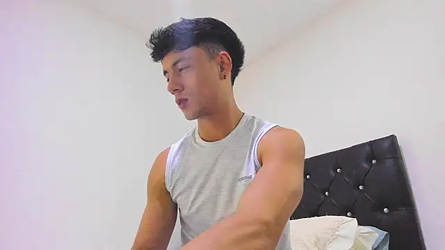 Snapshot of Sebastian-Dash chatting on February 2025 12:36:02 AM Sebastian-Dash online show from February 2025 12:36:02 AM