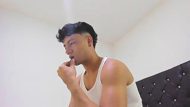 Snapshot of Sebastian-Dash chatting on February 2025 01:21:02 AM Sebastian-Dash online show from February 2025 01:21:02 AM