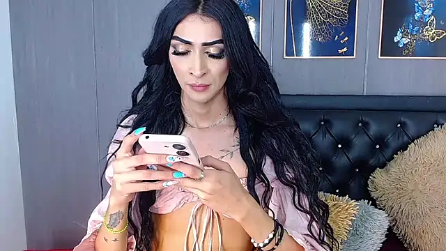 Snapshot of Evelynn_sex_ chatting on January 2025 01:47:01 PM Evelynn sex online show from January 2025 01:47:01 PM