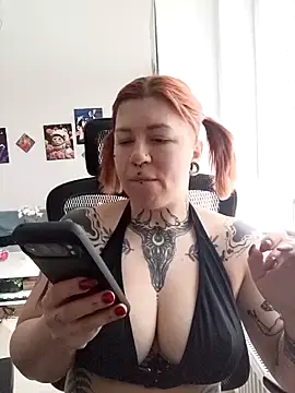 divine eve online show from March 2026 10:18:02 AM