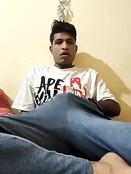 Snapshot of cuckhair chatting on December 2024 04:41:02 AM cuckhair online show from December 2024 04:41:02 AM