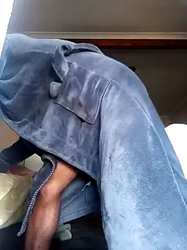 Snapshot of Goodsense chatting on January 2025 05:05:01 AM Goodsense online show from January 2025 05:05:01 AM