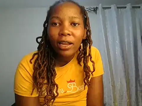 Petitiebooty online show from March 2025 12:05:02 PM