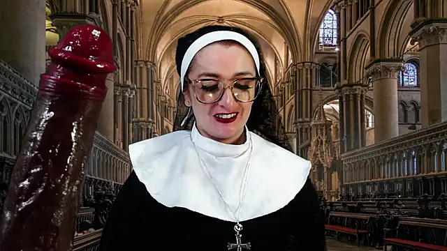 helenas fantasy online show from February 2025 01:00:01 AM